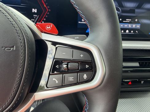 Used 2025 BMW M2 w/ Lighting Package RWD image 32