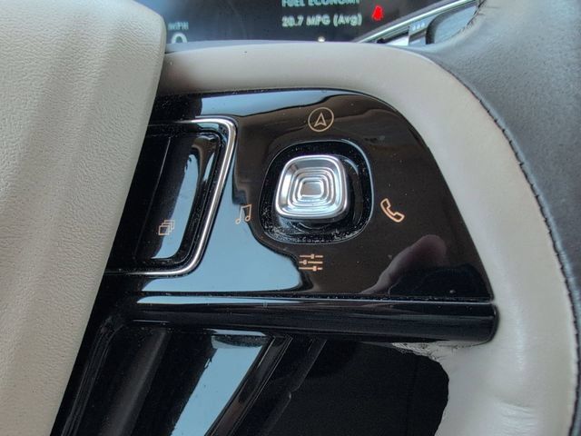 Used 2023 Lincoln Corsair Reserve w/ Equipment Group 201A FWD image 24