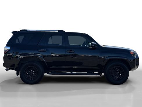 Used 2023 Toyota 4Runner SR5 Premium w/ Moonroof Package RWD image 6