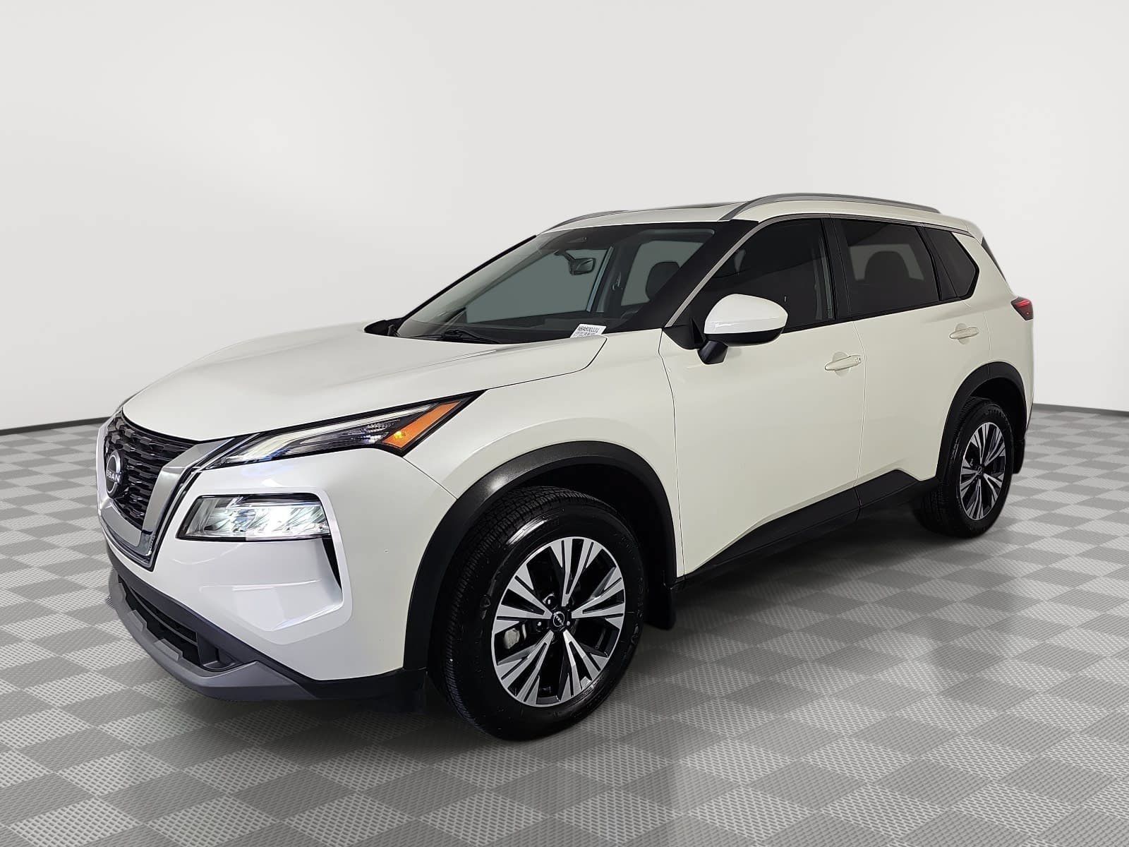 Used 2023 Nissan Rogue SV w/ SV Premium B Package FWD image 4