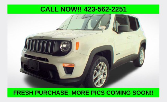 Used 2023 Jeep Renegade Latitude AWD/4WD image 1