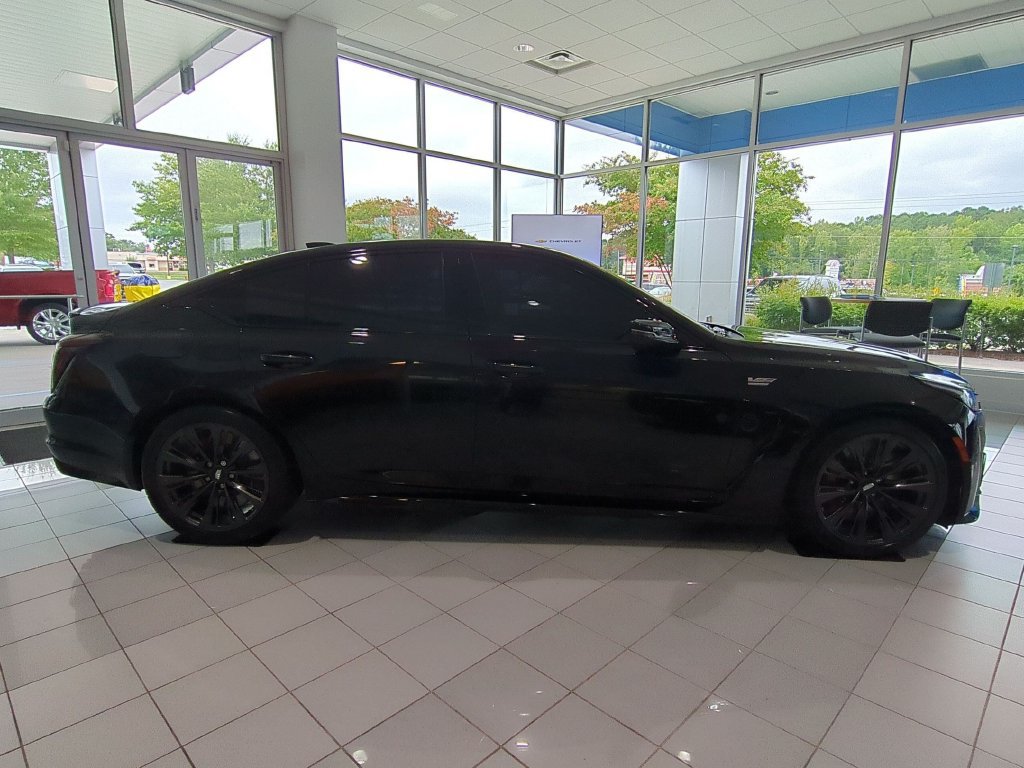 Used 2024 Cadillac CT5 V Blackwing w/ Driver Assist Package RWD image 2