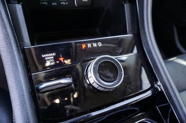 Used 2023 Jeep Grand Cherokee Limited AWD/4WD image 23