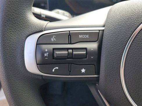 New 2025 Kia K5 LXS image 14