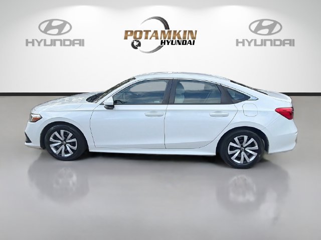 Used 2024 Honda Civic LX image 8