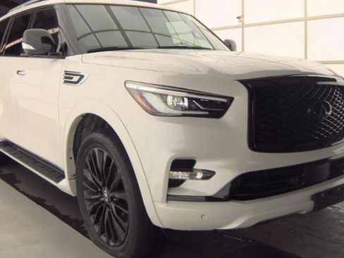 Certified 2022 INFINITI QX80 Sensory w/ Cargo Package image 2