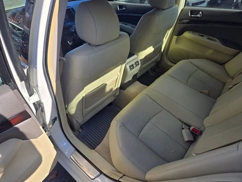 Used 2013 INFINITI G37 x Sedan w/ Premium Pkg image 39