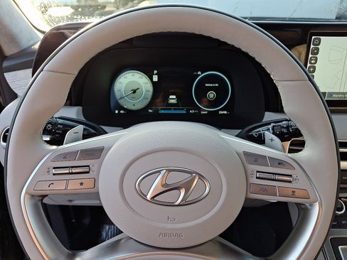 Certified 2024 Hyundai Palisade Calligraphy AWD/4WD image 22
