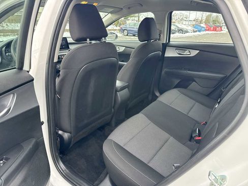 Used 2022 Kia Forte LXS image 12
