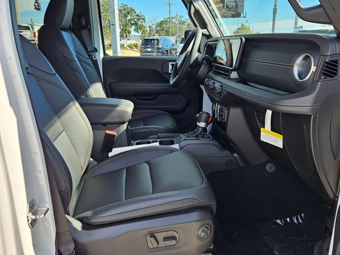 New 2026 Jeep Wrangler Sahara image 15