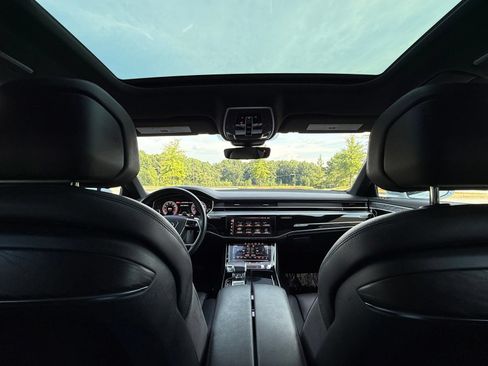 Used 2020 Audi A8 L 4.0T w/ Executive Package AWD/4WD image 34