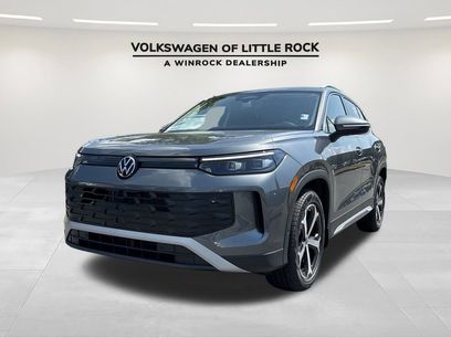 New 2025 Volkswagen Tiguan SE