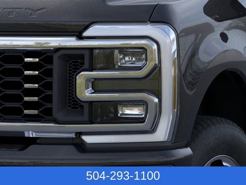 New 2026 Ford F350 Platinum w/ Platinum Plus Package AWD/4WD image 20