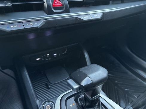 Used 2025 Kia K4 GT-Line image 24