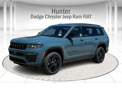 New 2026 Jeep Grand Cherokee L Limited w/ Limited Altitude Package AWD/4WD image 1