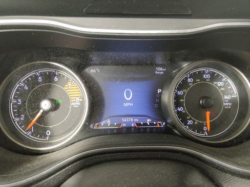 Used 2022 Jeep Cherokee Limited AWD/4WD image 23