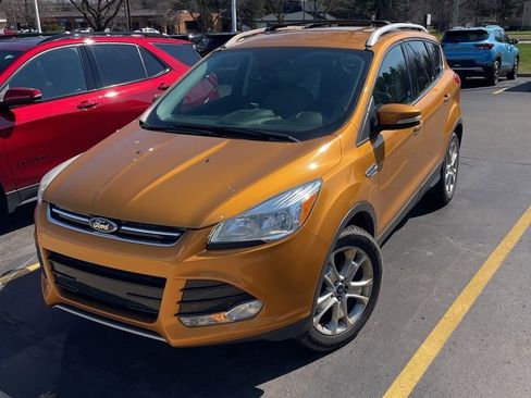 Used 2016 Ford Escape Titanium image 1