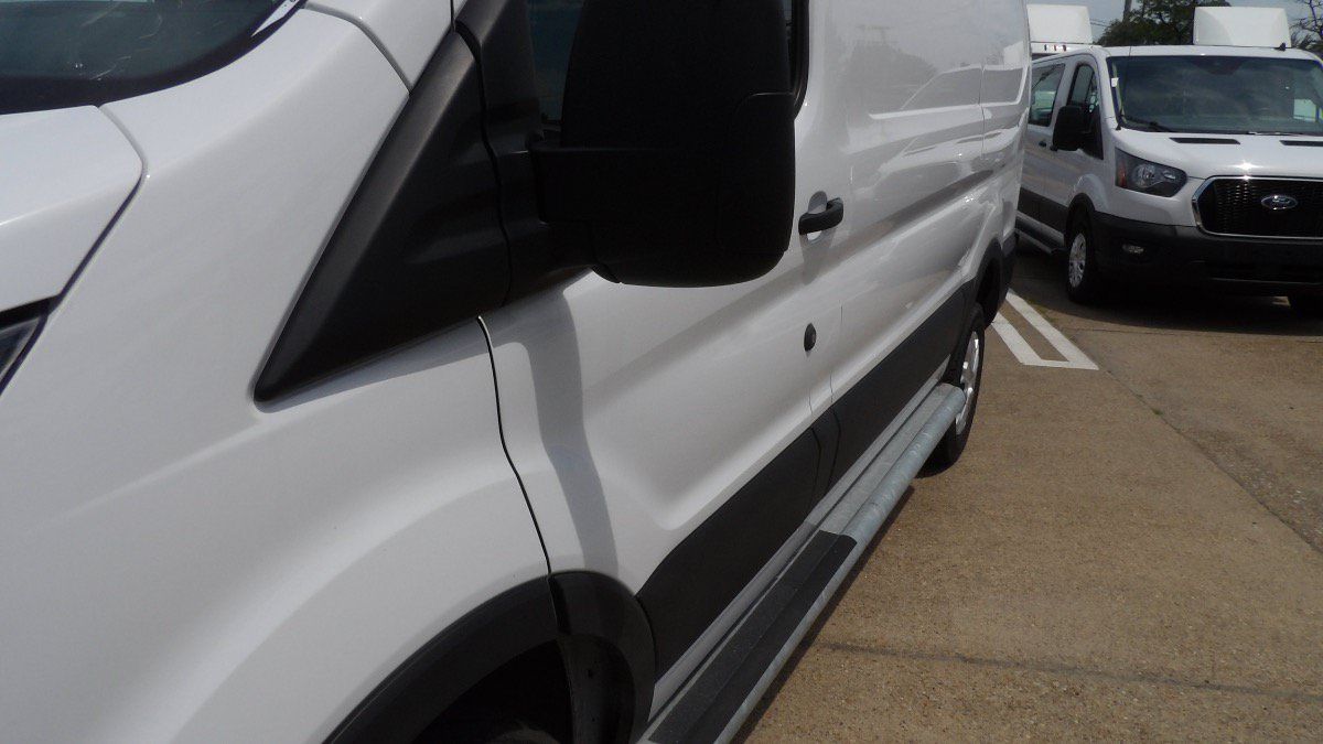 Used 2025 Ford Transit 250 Low Roof w/ Exterior Upgrade Package RWD image 7