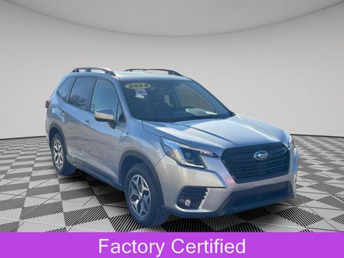 Used 2024 Subaru Forester Premium image 1