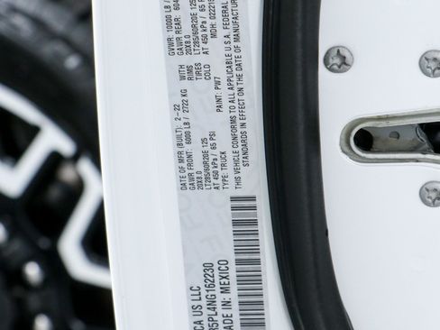 Used 2022 RAM 2500 Limited AWD/4WD image 34