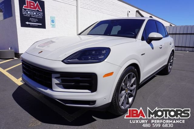 Used 2024 Porsche Cayenne AWD/4WD image 54