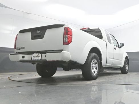 Used 2019 Nissan Frontier S image 34