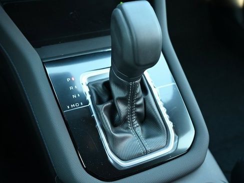 New 2025 Subaru Forester Limited image 24