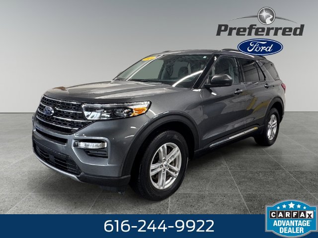 Used 2024 Ford Explorer XLT w/ Equipment Group 202A AWD/4WD image 10
