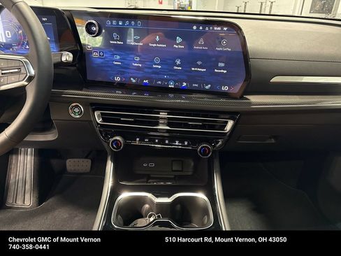 New 2027 Chevrolet Traverse Z71 w/ Driver Confidence Package AWD/4WD image 14