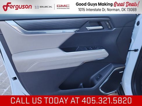 New 2026 GMC Acadia Elevation w/ Black Edition FWD image 13