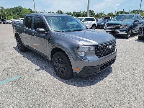Used 2025 Ford Maverick XL FWD image 2