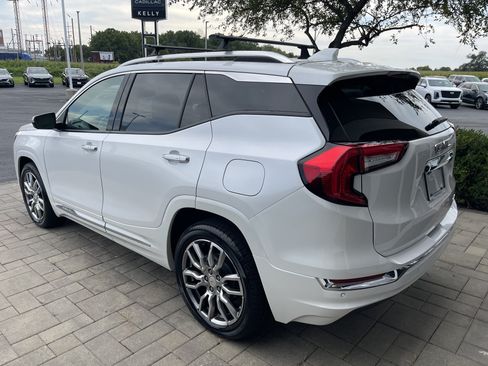Used 2023 GMC Terrain Denali AWD/4WD image 6