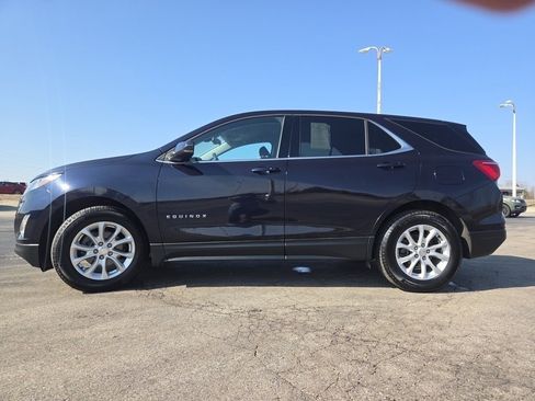 Used 2020 Chevrolet Equinox LT w/ Driver Convenience Package image 18