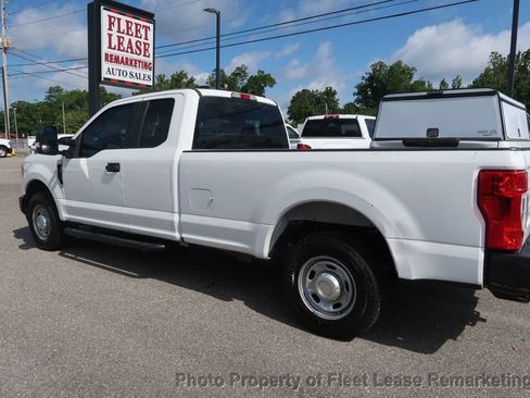 Used 2020 Ford F250 XL w/ Power Equipment Group RWD image 3