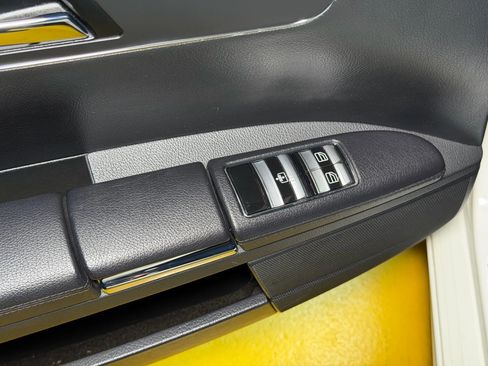 Used 2008 Mercedes-Benz S 550 image 19