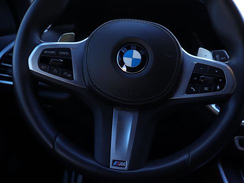 Used 2022 BMW X5 xDrive40i w/ M Sport Package image 29