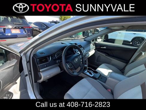Used 2012 Toyota Camry LE FWD image 5
