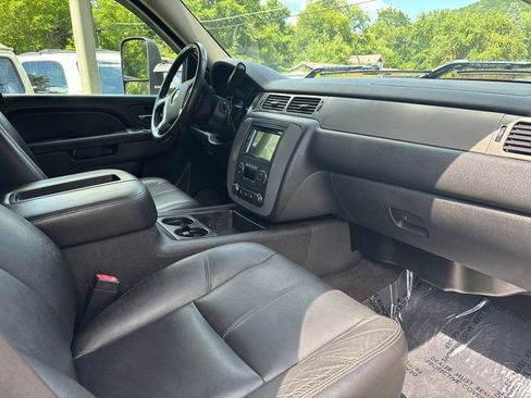 Used 2012 Chevrolet Silverado 3500 LTZ w/ LTZ Plus Package AWD/4WD image 12