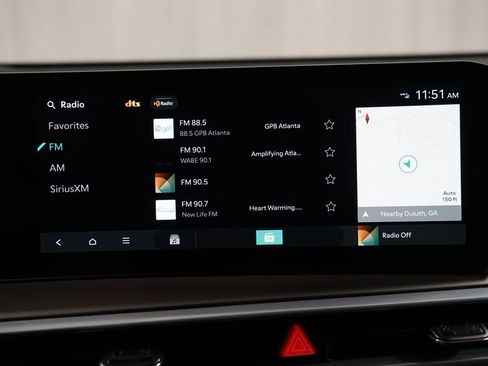 Used 2025 Kia Sorento SX image 17