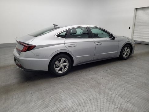 Used 2021 Hyundai Sonata SE w/ Cargo Package image 10