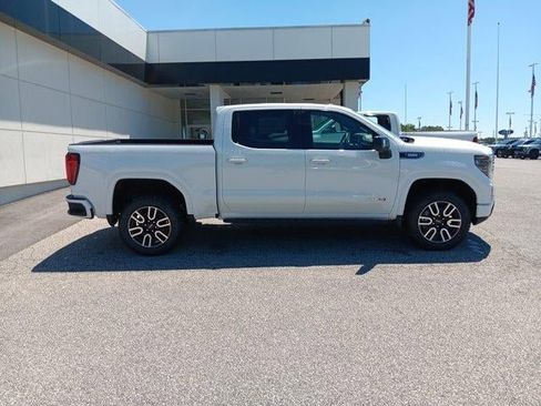 New 2026 GMC Sierra 1500 AT4 w/ AT4 Premium Package AWD/4WD image 5