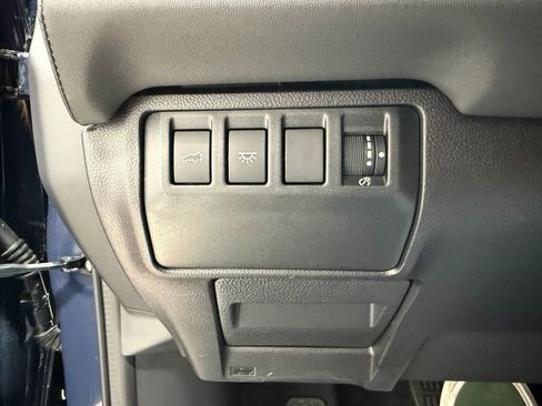 Used 2025 Subaru Ascent Onyx Edition image 18