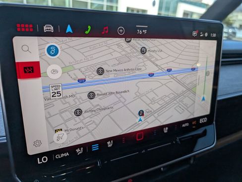 New 2025 Volkswagen ID. Buzz Pro S image 12