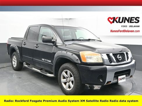 Used 2011 Nissan Titan SV image 1