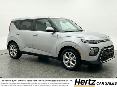 Used 2025 Kia Soul LX w/ LX Technology Package