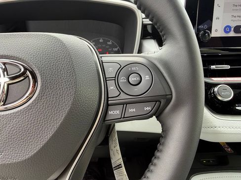 New 2026 Toyota Corolla SE FWD image 19