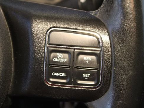 Used 2016 Jeep Wrangler Unlimited Sahara w/ Dual Top Group AWD/4WD image 20