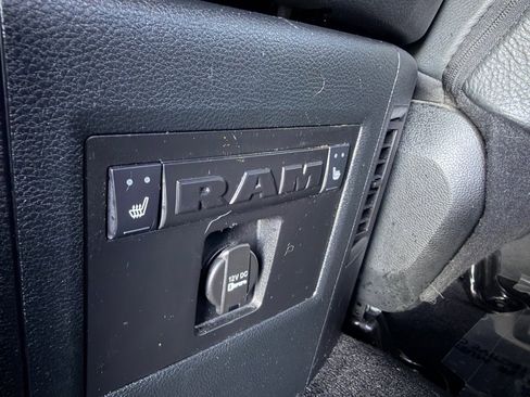 Used 2016 RAM 3500 Laramie Longhorn AWD/4WD image 22