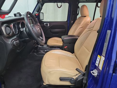 Used 2019 Jeep Wrangler Unlimited Sport S image 12