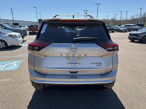 New 2026 Nissan Rogue Platinum w/ Platinum Premium Package AWD/4WD image 10